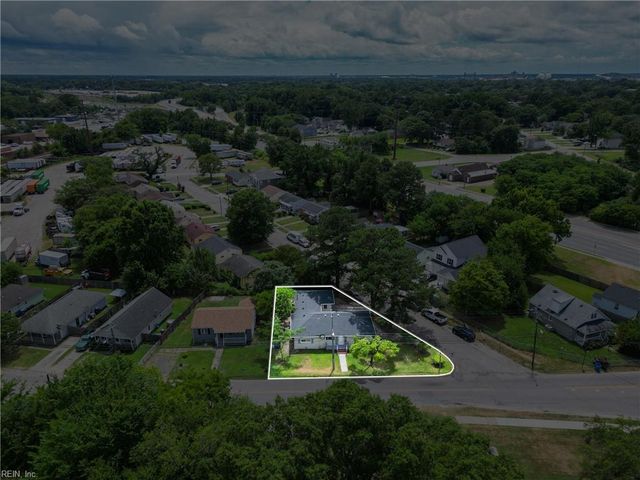 2216 Berkley AVE, Chesapeake, VA 23324