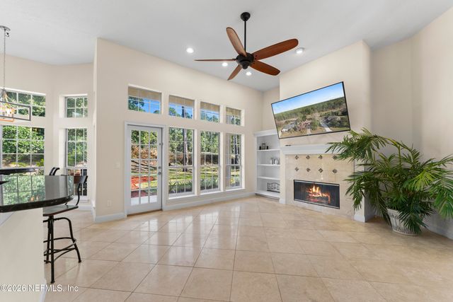 9957 CHELSEA LAKE Road, Jacksonville, FL 32256