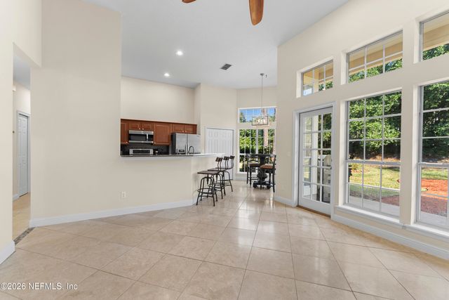 9957 CHELSEA LAKE Road, Jacksonville, FL 32256