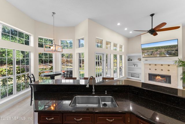 9957 CHELSEA LAKE Road, Jacksonville, FL 32256