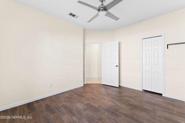 9957 CHELSEA LAKE Road, Jacksonville, FL 32256