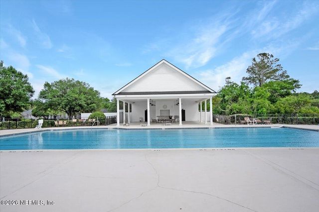 9957 CHELSEA LAKE Road, Jacksonville, FL 32256