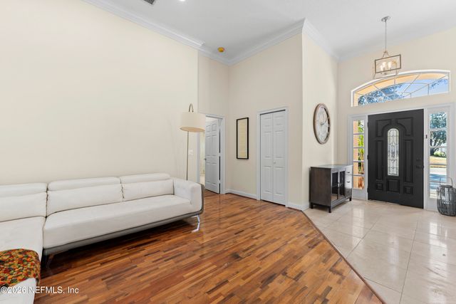 9957 CHELSEA LAKE Road, Jacksonville, FL 32256