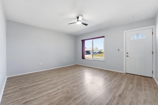 6619 DENNISON AVENUE, North Port, FL 34287