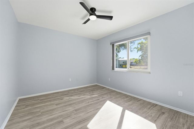 6619 DENNISON AVENUE, North Port, FL 34287