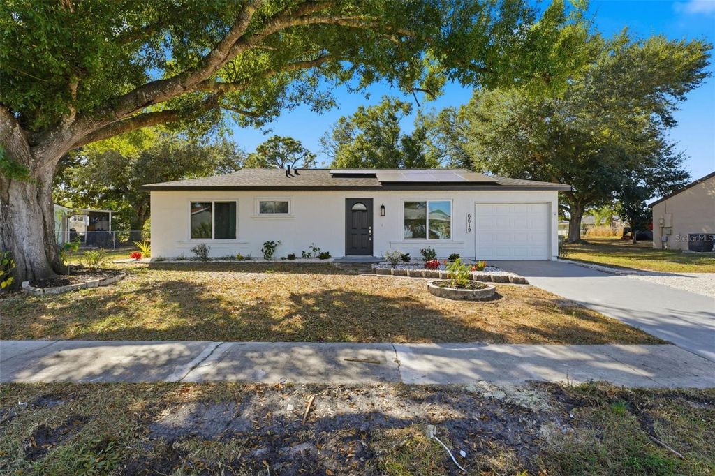 6619 DENNISON AVENUE, North Port, FL 34287