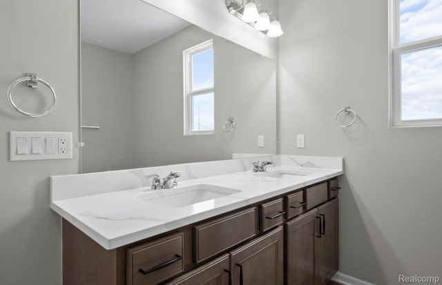 50681 Crusader Drive, Macomb Township, MI 48042