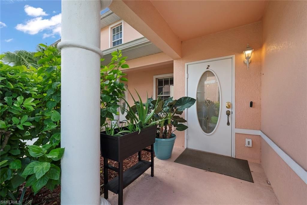 19915 Lake Vista CIR 2, LEHIGH ACRES, FL 33936 — photo 4