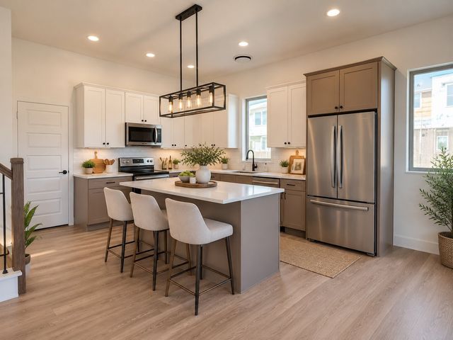 5634 Mesa Circle, Dallas, TX 75235