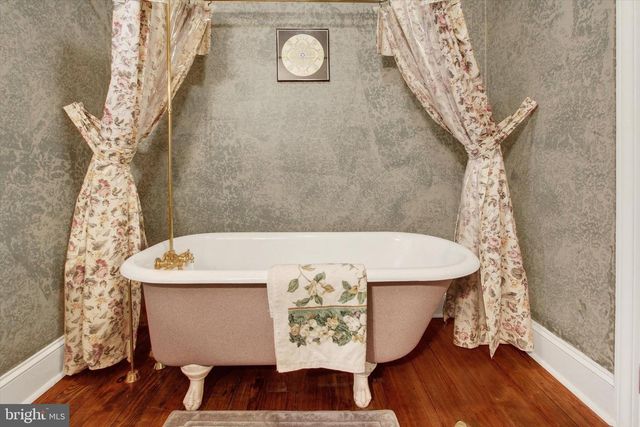 3504 EAGLE RIDGE CT, Hanover, PA 17331