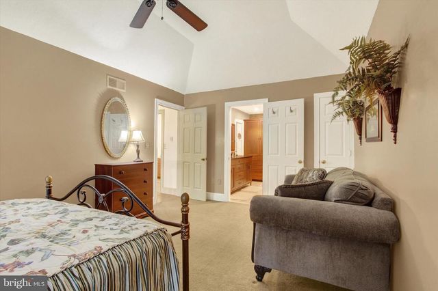 3504 EAGLE RIDGE CT, Hanover, PA 17331