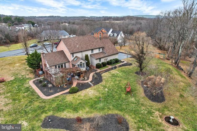 3504 EAGLE RIDGE CT, Hanover, PA 17331