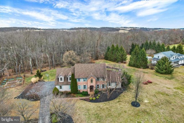 3504 EAGLE RIDGE CT, Hanover, PA 17331