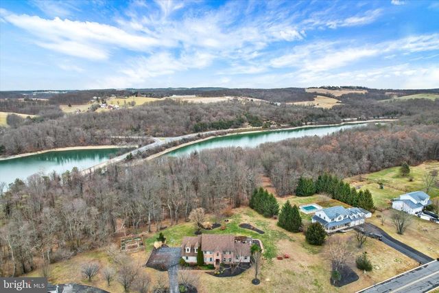 3504 EAGLE RIDGE CT, Hanover, PA 17331