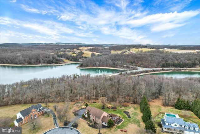 3504 EAGLE RIDGE CT, Hanover, PA 17331