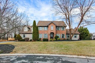 3504 EAGLE RIDGE CT, Hanover, PA 17331