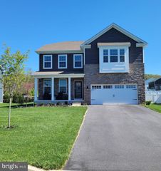 111 TEABERRY CT, Reading, PA 19608