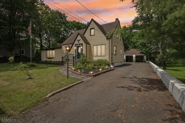 65 Pearl St, Bridgewater Twp., NJ 08807