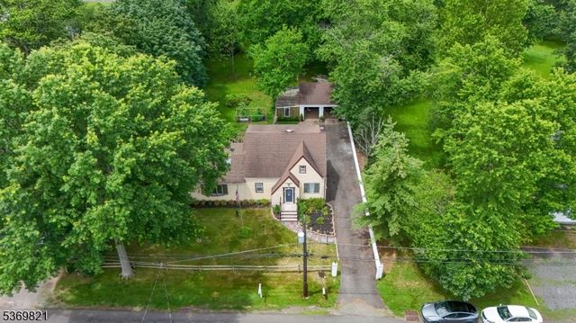 65 Pearl St, Bridgewater Twp., NJ 08807