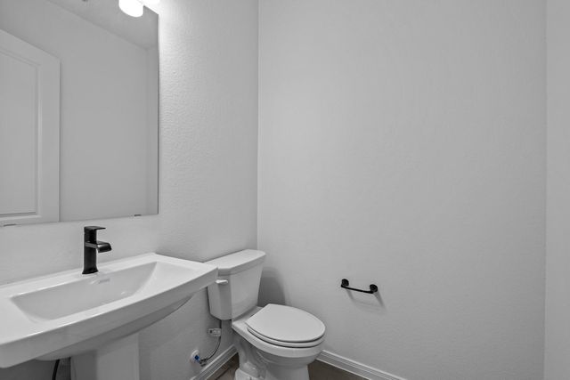 12318 Sweet Gum Drive, Mont Belvieu, TX 77523