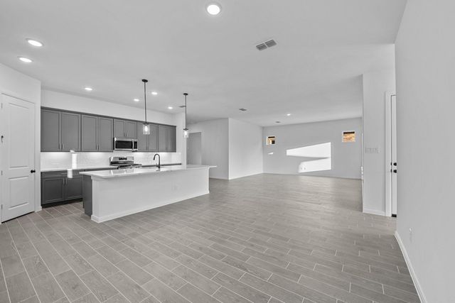 12318 Sweet Gum Drive, Mont Belvieu, TX 77523