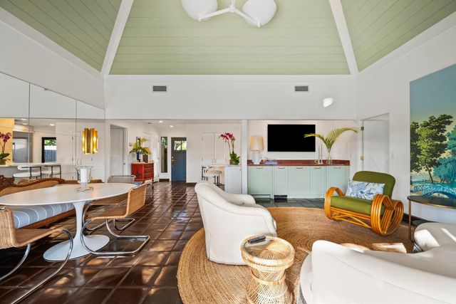 11794 Wimbledon Circle, Wellington, FL 33414