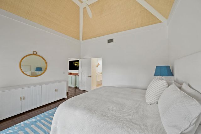 11794 Wimbledon Circle, Wellington, FL 33414