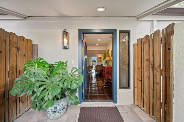 11794 Wimbledon Circle, Wellington, FL 33414