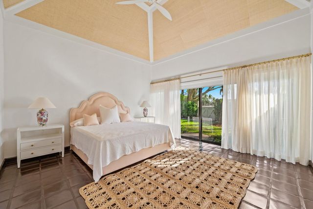 11794 Wimbledon Circle, Wellington, FL 33414