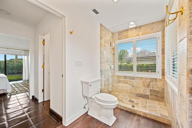 11794 Wimbledon Circle, Wellington, FL 33414