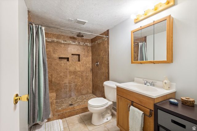 5352 W CASSATT CIR, Kearns, UT 84118