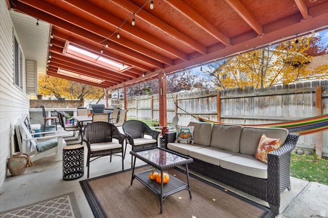 5352 W CASSATT CIR, Kearns, UT 84118