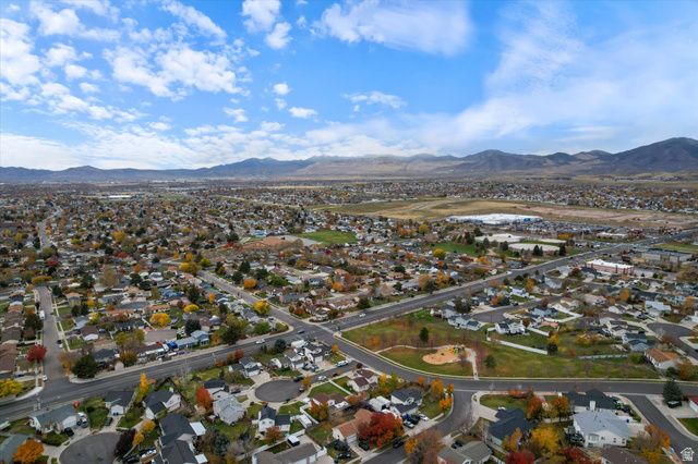 5352 W CASSATT CIR, Kearns, UT 84118