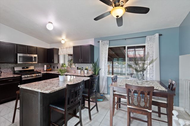 5352 W CASSATT CIR, Kearns, UT 84118