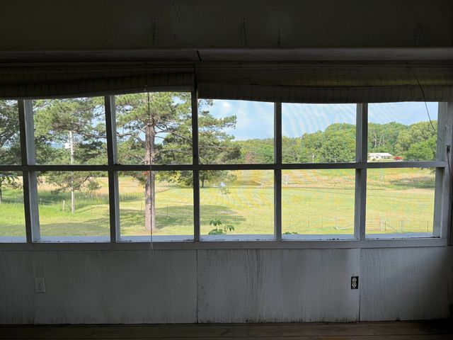 424 School St, Melbourne, AR 72556