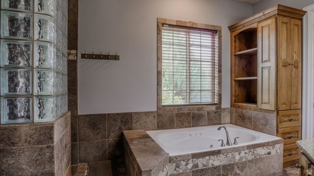 880 RIDGE LN, Alpine, UT 84004