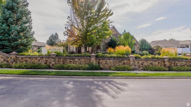 880 RIDGE LN, Alpine, UT 84004
