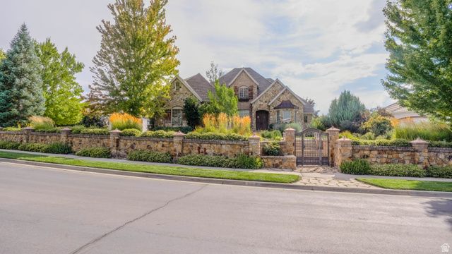880 RIDGE LN, Alpine, UT 84004