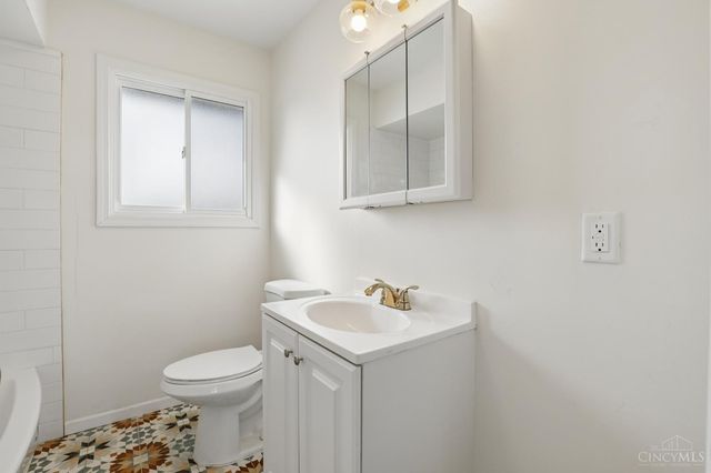 5684 Olive Road, Franklin, OH 45005