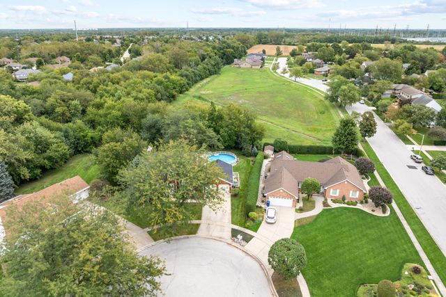 381 E Nebraska A Street, Frankfort, IL 60423