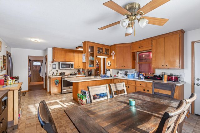 5007 65th Avenue N, Brooklyn Center, MN 55429