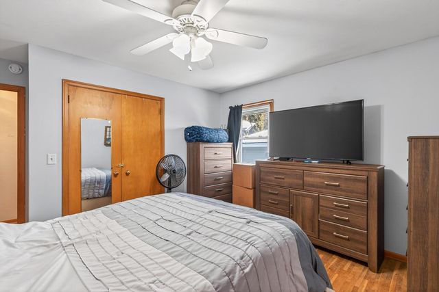 5007 65th Avenue N, Brooklyn Center, MN 55429