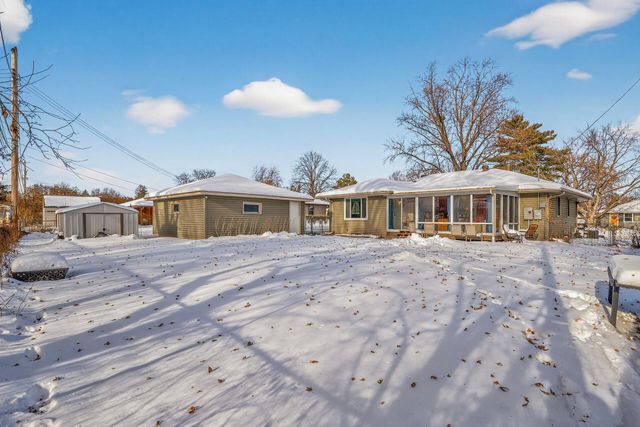 5007 65th Avenue N, Brooklyn Center, MN 55429