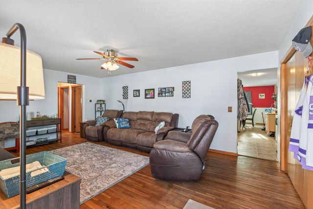 5007 65th Avenue N, Brooklyn Center, MN 55429