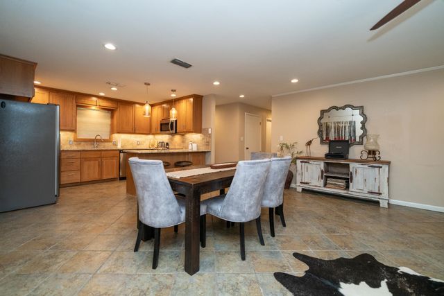 102 Randal Lane, Pittsburg, TX 75686