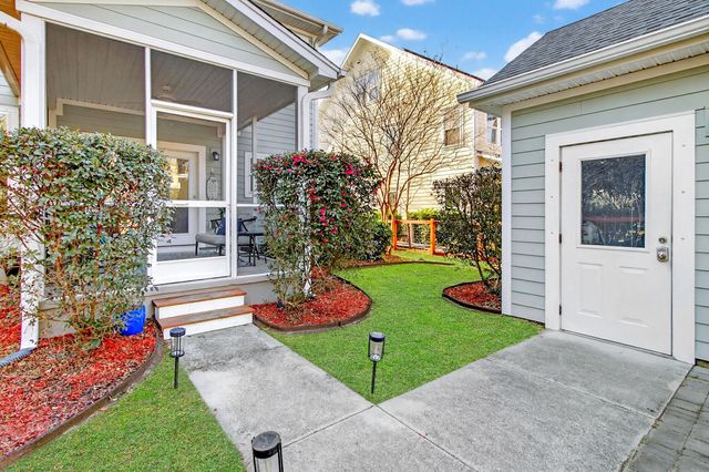 5104 W Dolphin Street, North Charleston, SC 29405