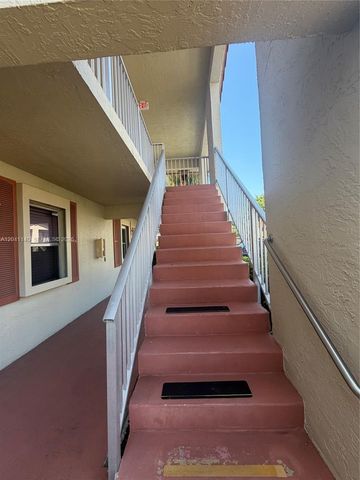 3031 Holiday Springs Boulevard 2057, Margate, FL 33063