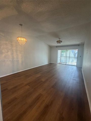 3031 Holiday Springs Boulevard 2057, Margate, FL 33063