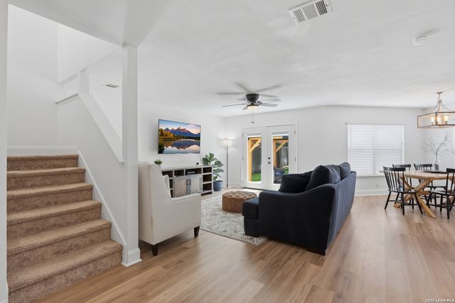 15006 Digger, San Antonio, TX 78247
