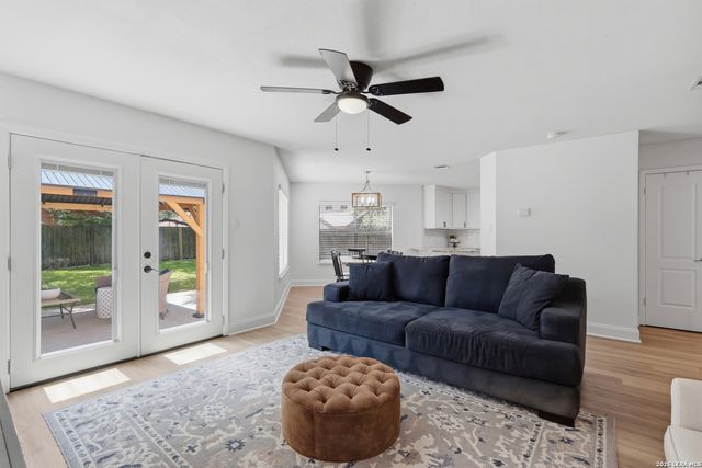 15006 Digger, San Antonio, TX 78247